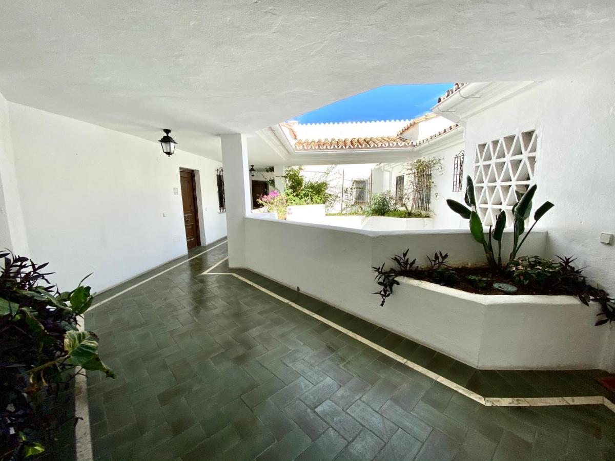 Luxury Puerto Banus Penthouse With Parking & Wi-Fi Apartment Марбеля Екстериор снимка