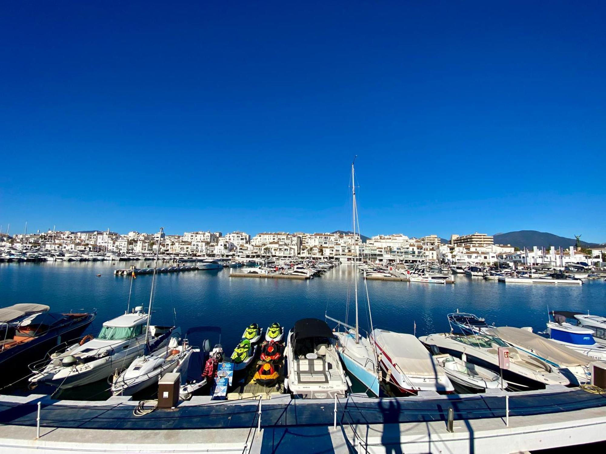 Luxury Puerto Banus Penthouse With Parking & Wi-Fi Apartment Марбеля Екстериор снимка